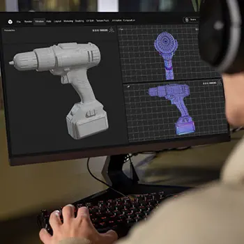 Ein Monitor, auf dem eine Person ein 3D Objekt erstellt
